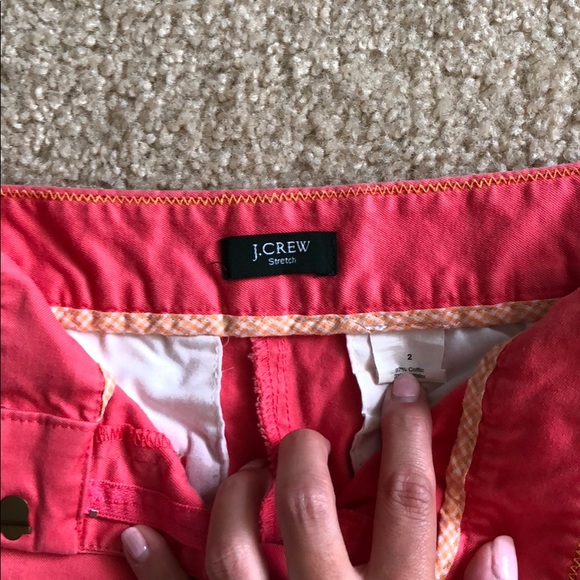 Jcrew stretch shorts in coral - Picture 2 of 3